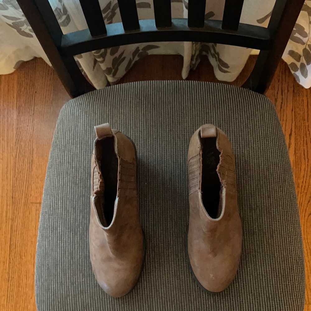 Sam & Libby: Faux Suede Tan Ankle Boot